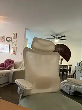 StripChat rileylovesyou is Freechat rileylovesyou — 5 min control link for last tipper